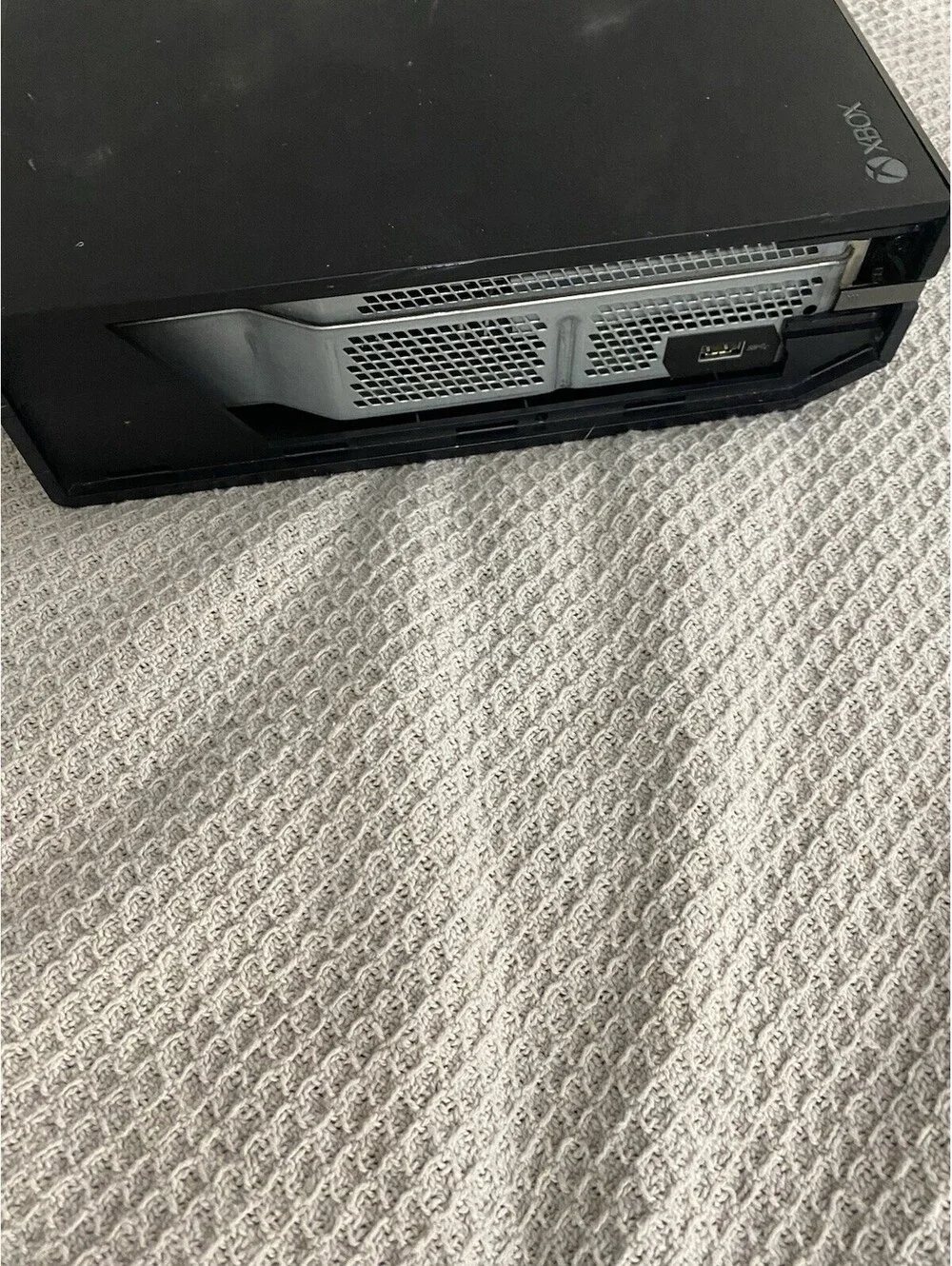Microsoft Xbox One 500GB Home Console - Black (1540) Parts Not Working